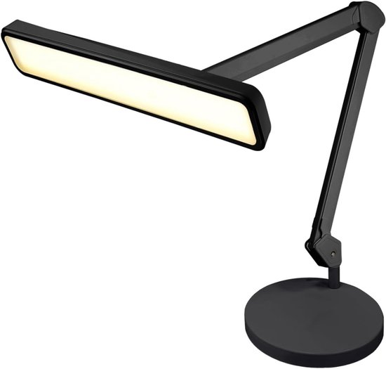 Zwarte bureaulamp met een lange, platte LED-lamp en een verstelbare arm op een ronde voet.