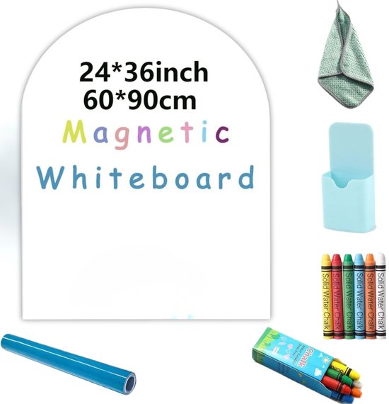 Boogvormig magnetisch whiteboard van 60x90cm met krijtjes, penhouder en een blauwe rol.