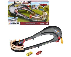 Disney en Pixar Cars NASCAR Baanwisselrace Speelset met 2 Speelgoedauto's - Inclusief Bliksem McQueen