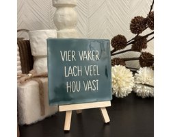 Hartjespost | Tegeltje Vier vaker lach veel hou vast, donker groen, goud | schoencadeautjes sinterklaas | tegeltjes met tekst | spreuktegel | tegeltjeswijsheden | cadeau | Christmas | Xmas | kerstmis | decoratie kerst | 10x10