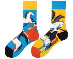 Tutti Footi – Paar verschillende sokken met Paarden – Maat 36-40 – Paardenliefhebbers/Paardenrassen/Shetlander
