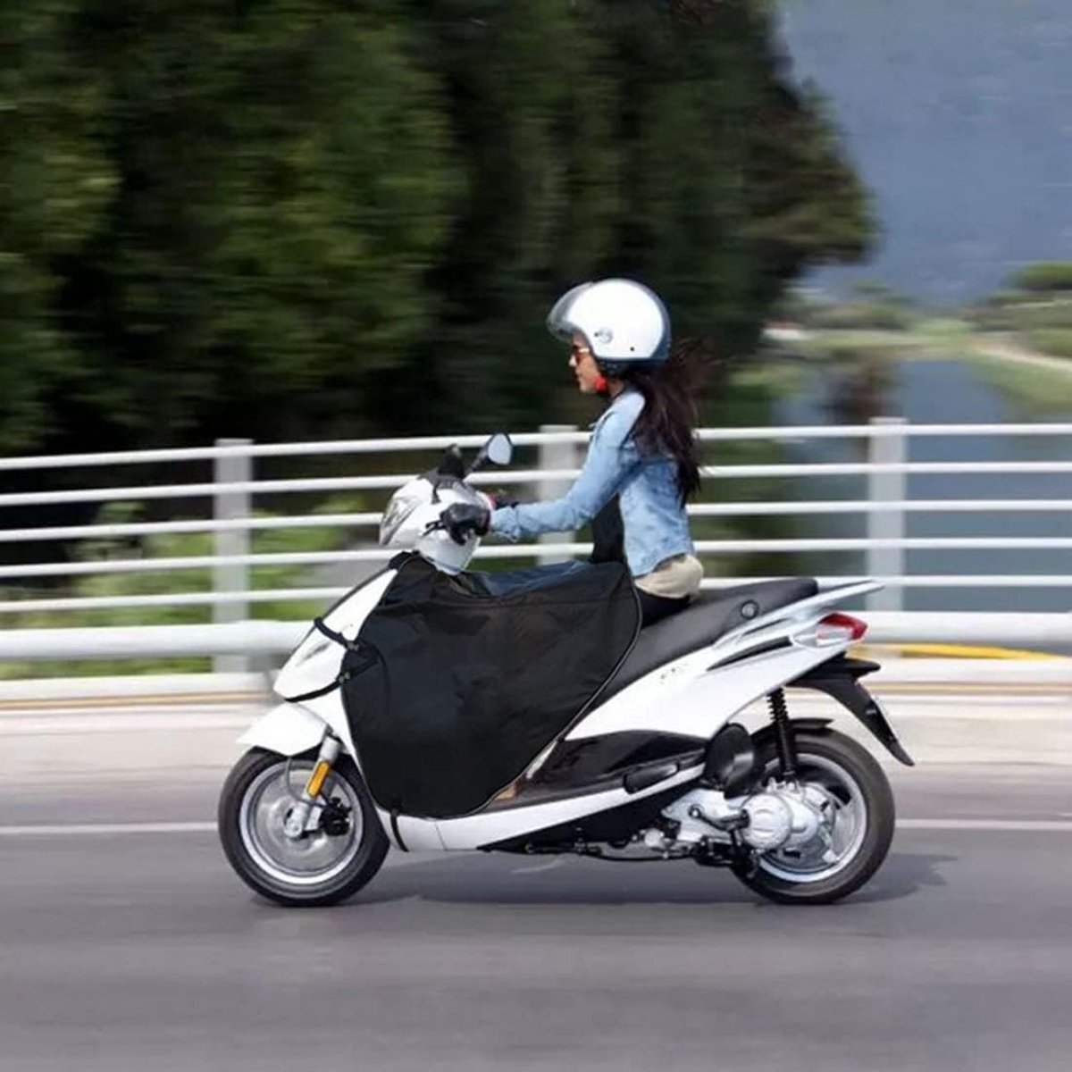 Scooter beenkleed - Scooter Heavy Duty – waterdicht winter schootdeken - voor regen en kou - winddicht en warm gevoerd - universeel passend voor scooter/moped/motor – foto 7