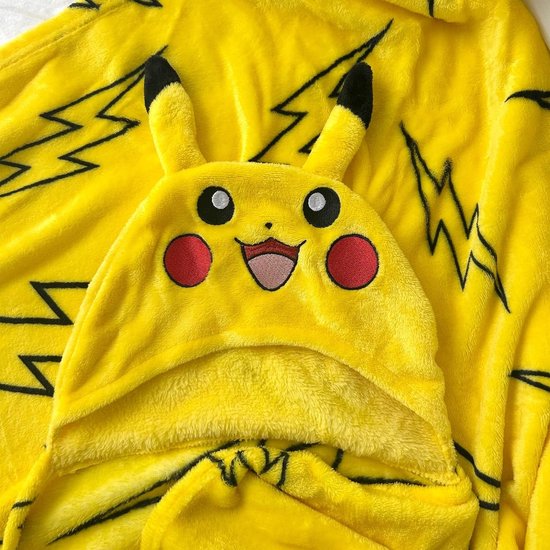 Pokémon Fleeceplaid met capuchon Pikachu- 125 x 150 cm - Polyester