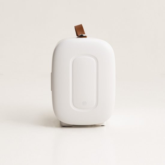 Knikker Mini Koelkast 4L voor Skincare en Drankjes – Koel 6-8°C en Warm 45-55°C – Compact, Stil