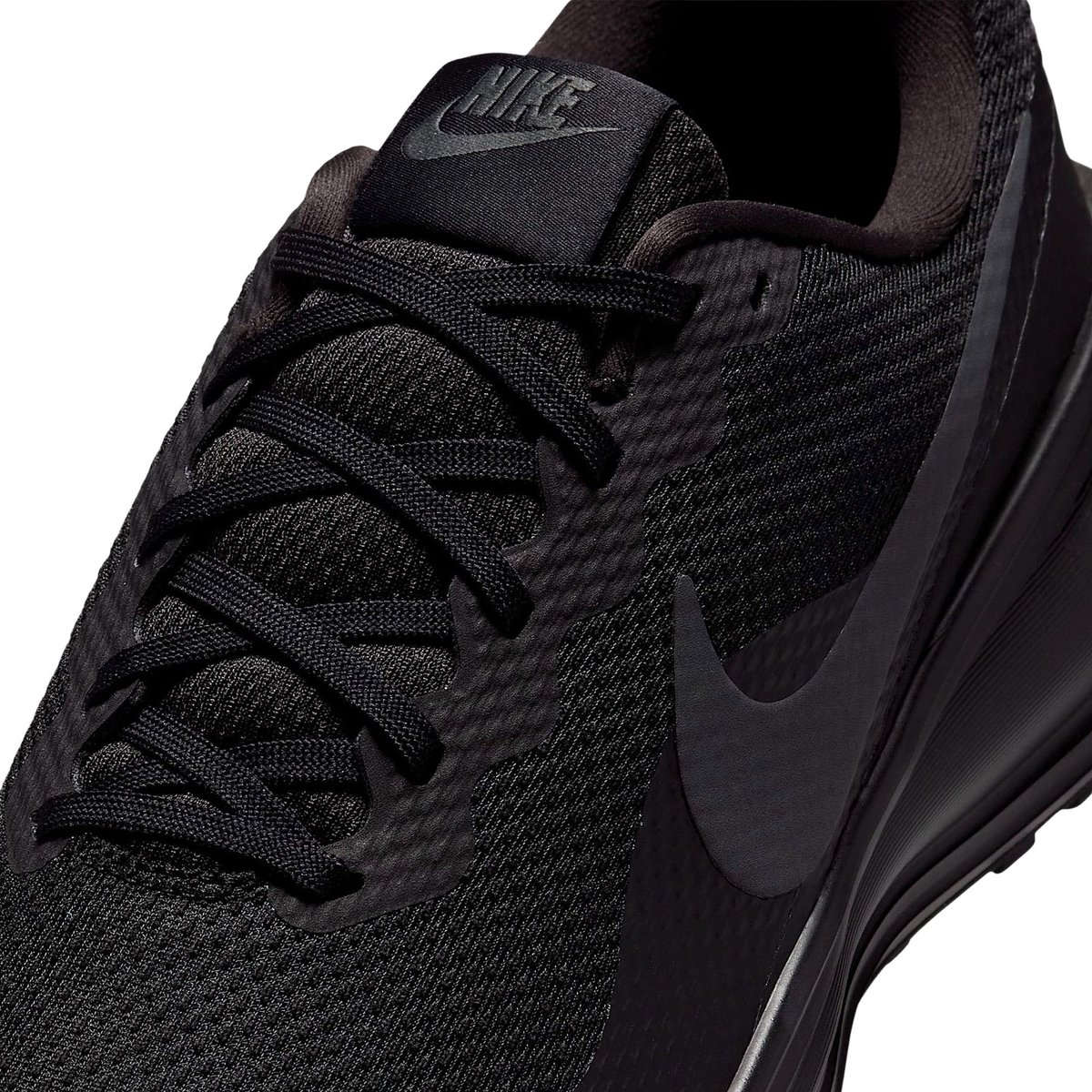 Nike Revolution 8: lichte hardloopschoen met foam-demping thumbnail 2