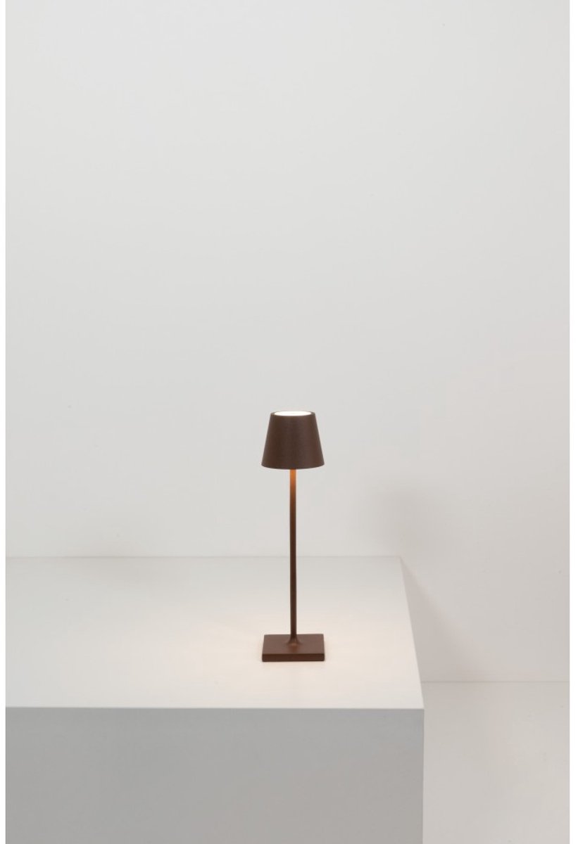 Poldina Pro Micro Corten LED tafellamp, oplaadbaar en dimbaar met batterijduur tot 12 uur thumbnail 5
