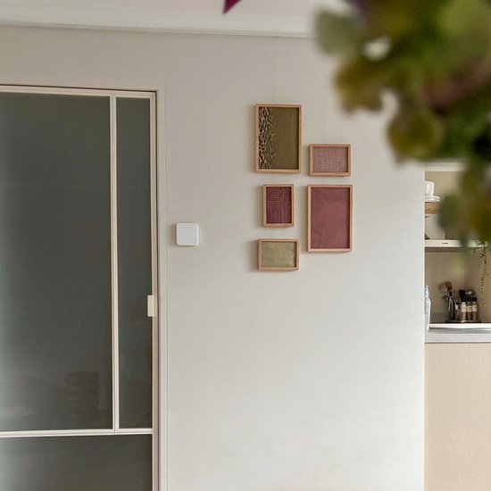 Artiteq - Cadre Photo Mural - Ensemble de Cadres Photo Flexibles - Collage de Photos pour Montage Horizontal et Diagonal - 5 Cadres Photo - 3x 13 x 18 et 2x 20 x 30 cm - Chêne Naturel