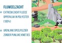 Detail van de speelmat met jungle thema: panda's, bomen, rotsen en een watermeloen. Tekst 'FLUWEELZACHT'.