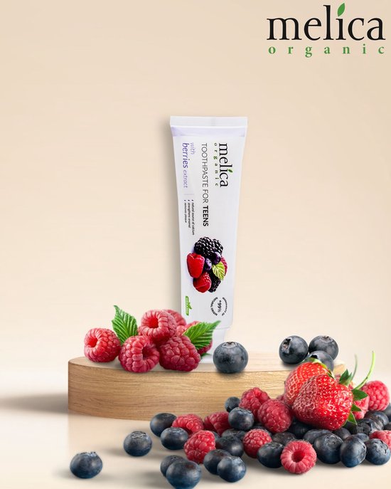 MELICA ORGANIC Biologisch 98% Natuurlijke WHITENING BLACK CHARCOAL BIO TANDPASTA HOUTSKOOL met XYLITOL, CITRUSOLIE voor witte tanden zonder Fluoride, SLS, SLES, parabenen 100ml
