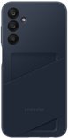 Donkerblauwe telefoonhoes met drie cameralenzen en een diagonaal kaartvak. Samsung logo zichtbaar.