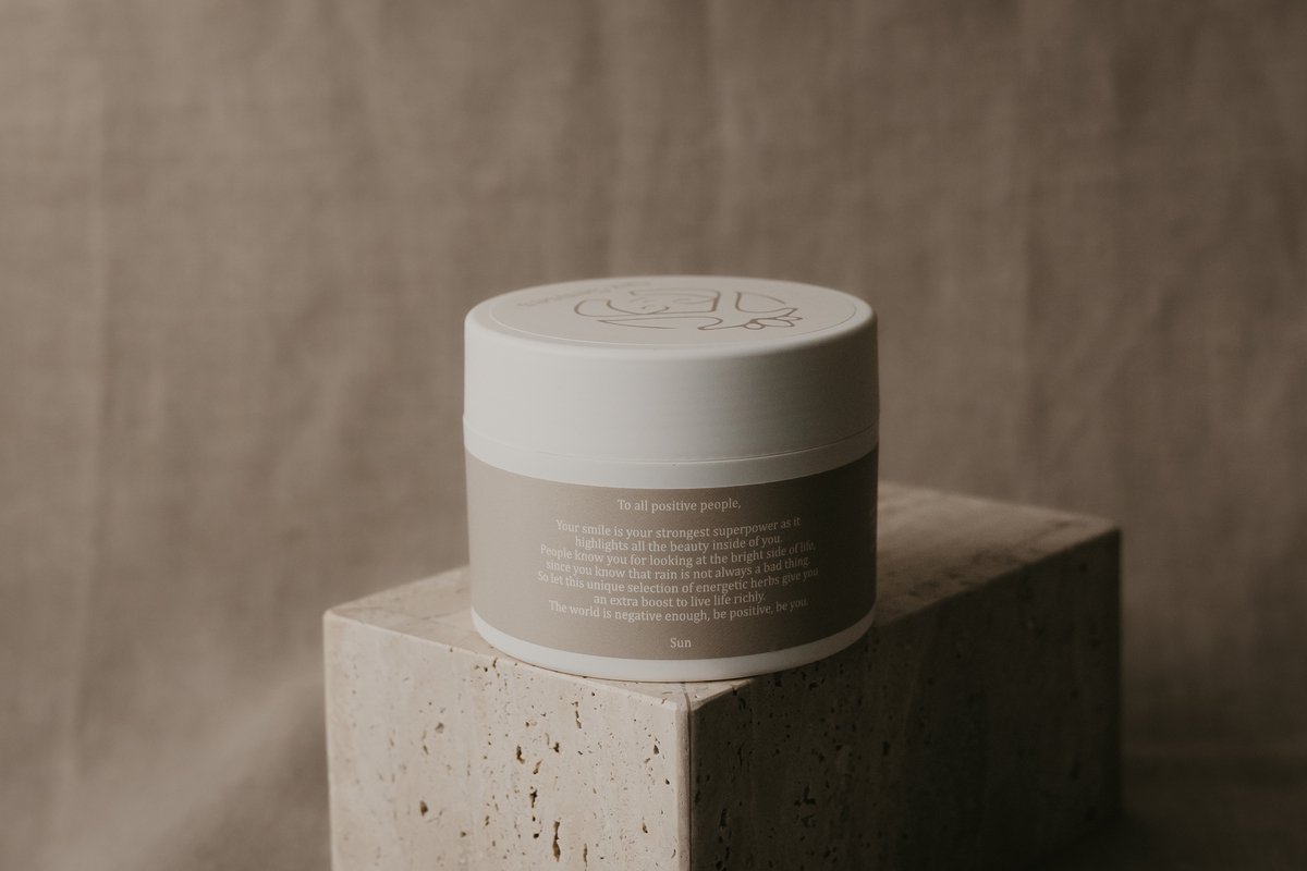 Six Senses - Body Scrub Sun - Liefdevol cadeau - Frisse Zout Scrub - Handgemaakt in Nederland