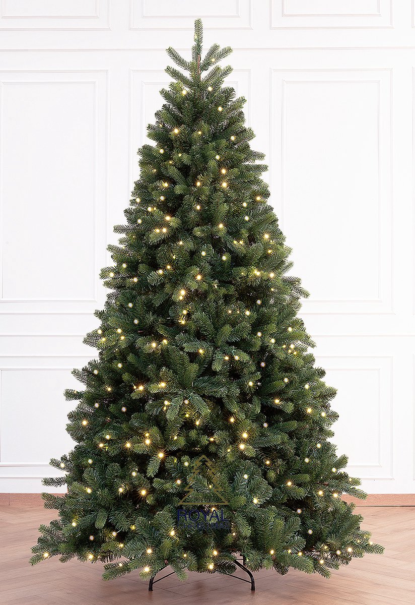 Royal Christmas - Grote Kunstkerstboom Bogota met verlichting - 270 cm - PE/PVC - 600 LED-lampjes - Groen