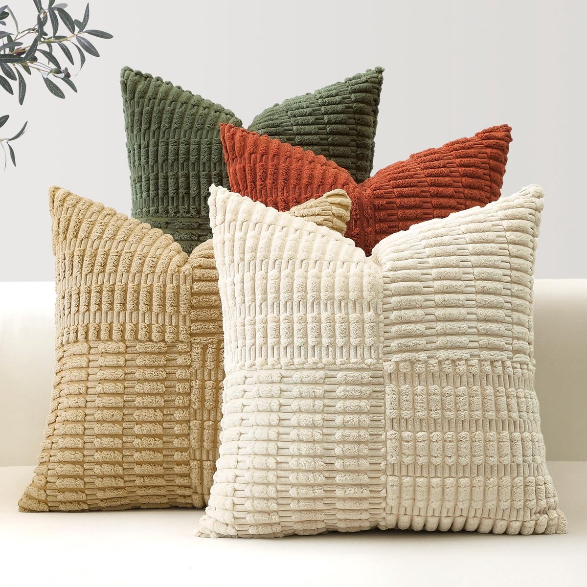 Unyqoos Set van vier decoratieve corduroy kussenhoezen met gestreept patroon Rooster Olijfgroen