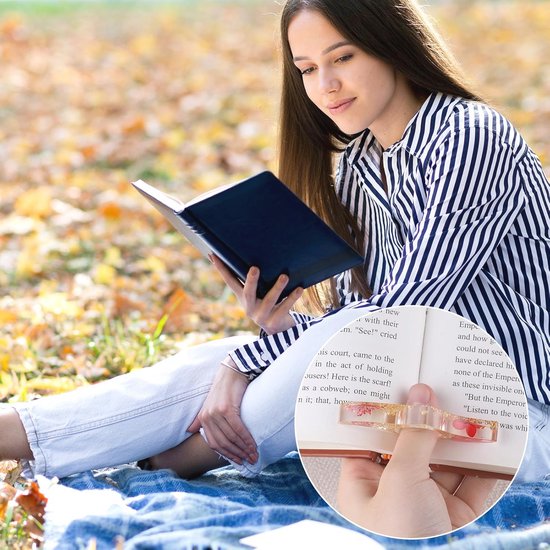 Gepersonaliseerde met de hand geborduurde hoek boekenlegger, 26 letters schattige bloem geborduurde hoek bladwijzer borduurwerk boek marker clip, vilt