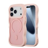 Selencia golvend hoesje voor iPhone, soft pink, met camera-uitsparing en magneetring.