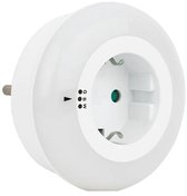 LED nachtlampje met stopcontact - licht donker sensor - fris wit licht