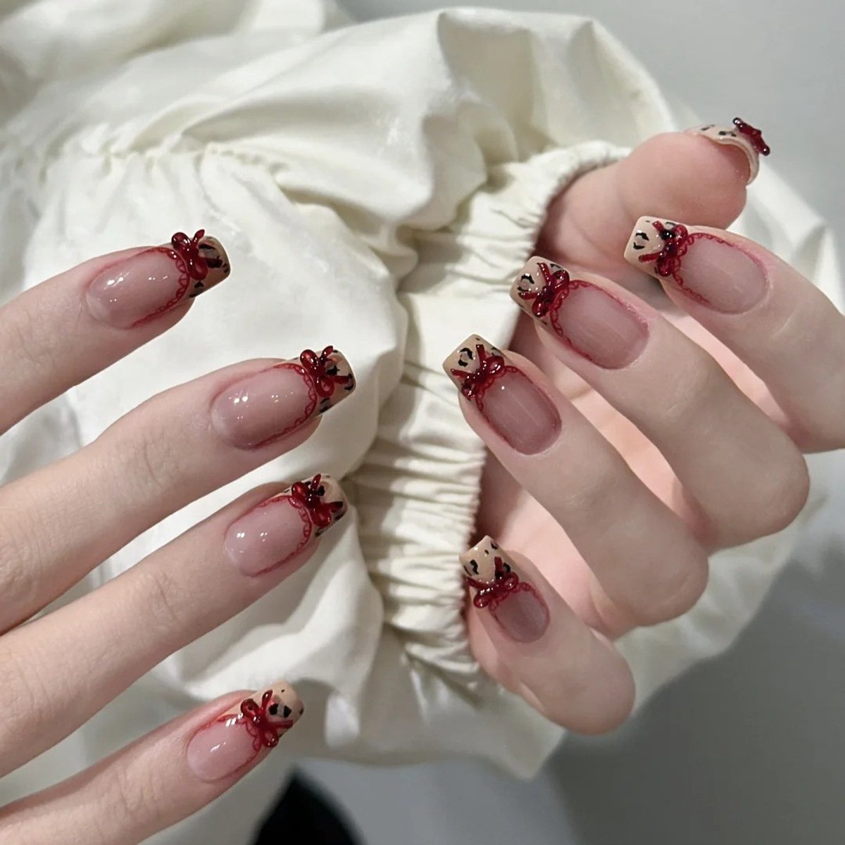 Draagbare nagels, strik, zacht aanvoelend, afneembaar, 20 stuks