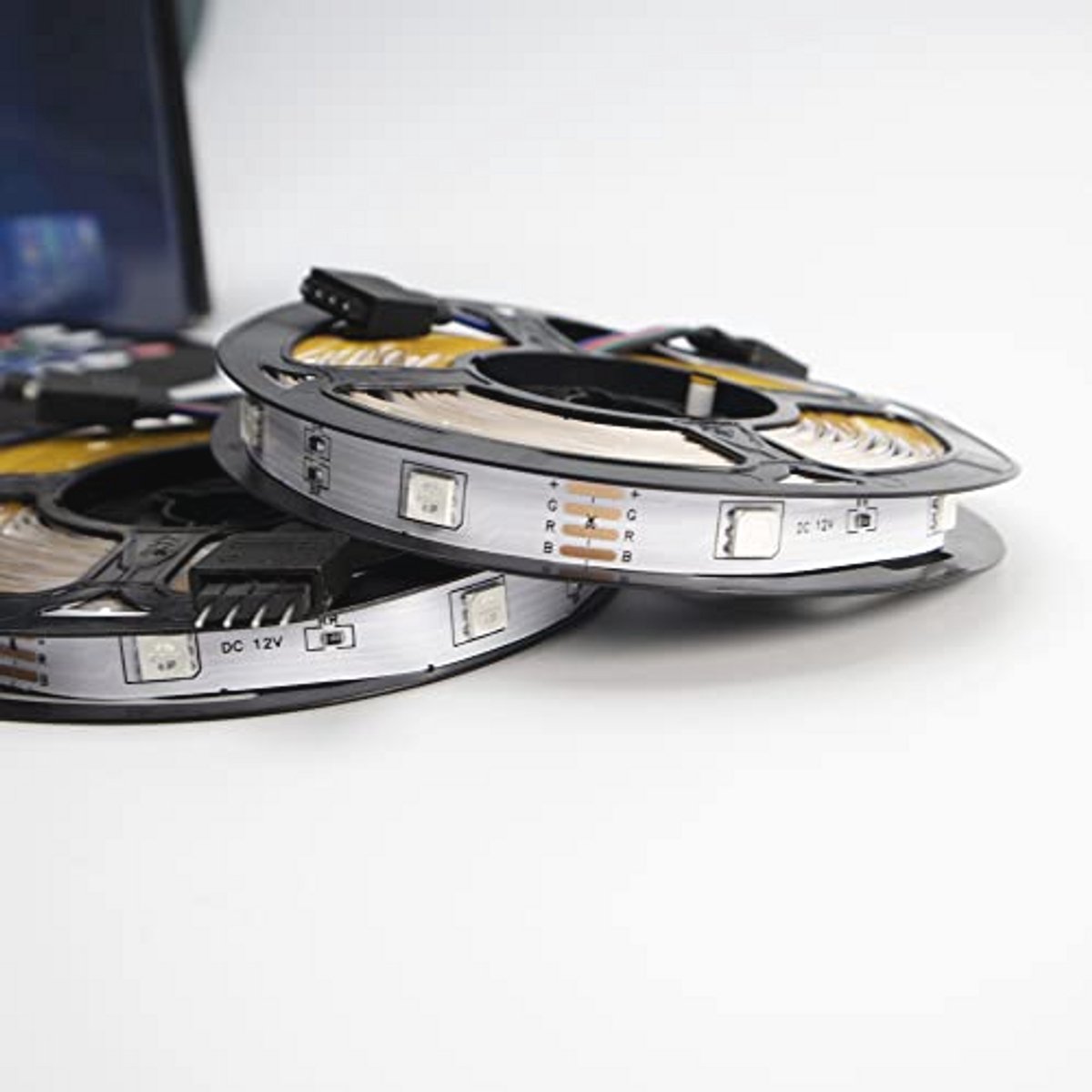 LED Strip RGB 20m met Afstandsbediening en Mobiele App - Kleur, Helderheid en Snelheid Bediening