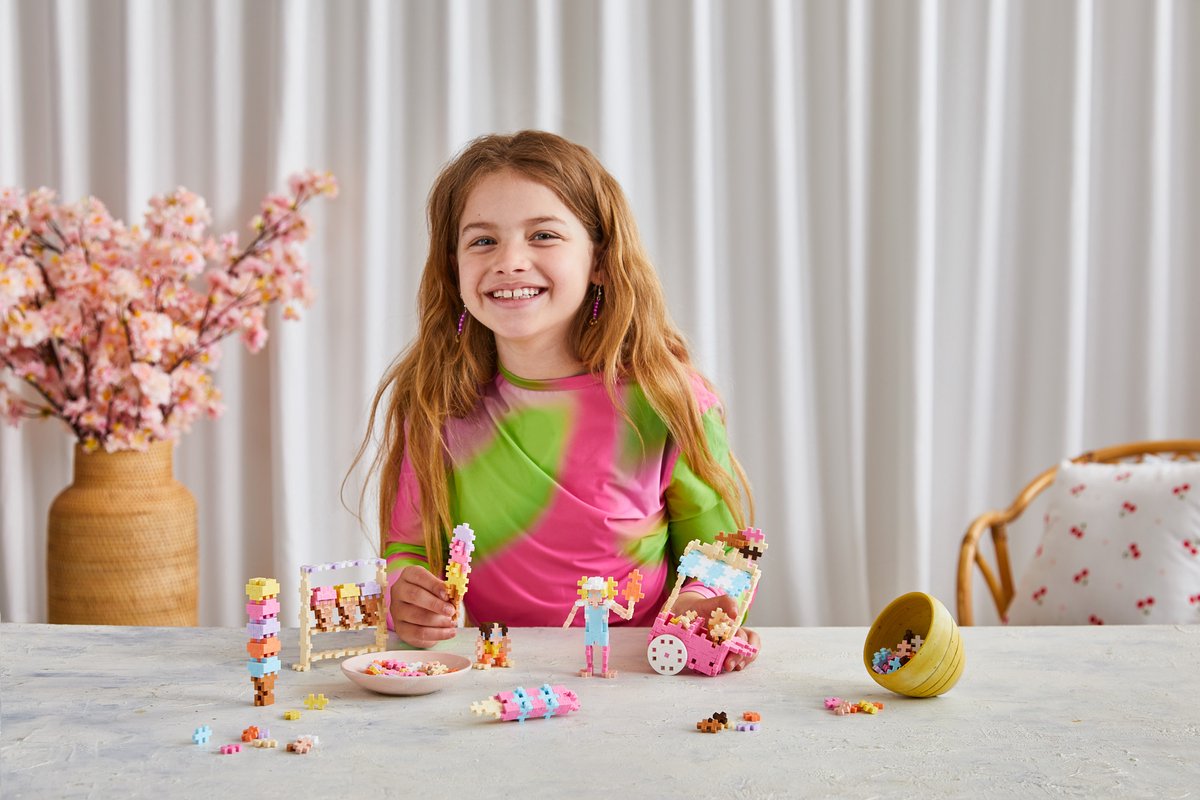 Plus-Plus Learn to Build Ice Cream Shop ijssalon - 285 delige bouwset – 4351 – Bouwspeelgoed – Constructiespeelgoed – Set met bouwstenen – Vanaf 5 jaar — afbeelding 12