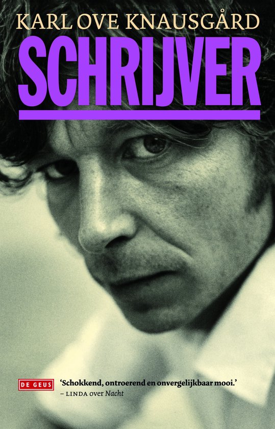 Boek 'Mijn strijd 5 - Schrijver' van Karl Ove Knausgård, met een portret van de auteur.