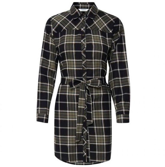 Robe à carreaux foncés, manches longues, col et ceinture à la taille.