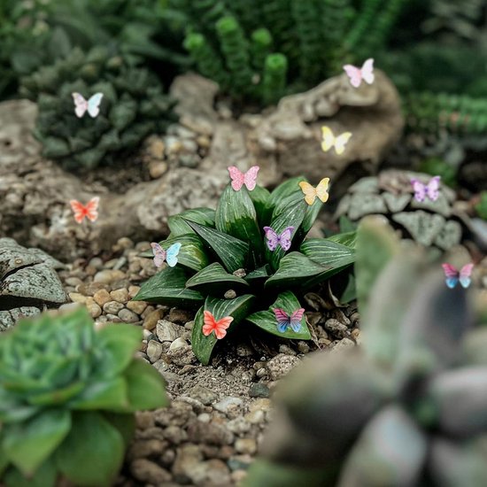 60 Stuks Miniatuurvlinders Van Hars – 1 Cm Kleurrijke Vlindertjes Voor Nagelkunst, Telefoonhoesjes, Poppenhuis & Knutselprojecten