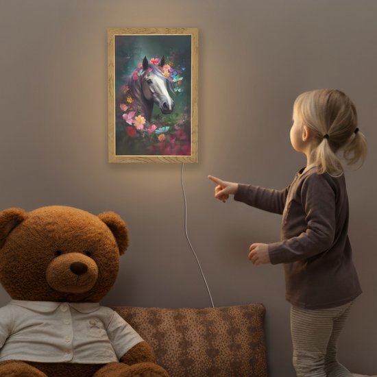 Nachtlampje 20x30 cm - Kinder lampje - Paard - Natuur - Bloemen - Bos - Dieren - Tafellamp kinderkamer - Slaapkamer lamp - Bedlamp kinderen - Kinderlampje stopcontact - Wandlamp babykamer - Nachtlampjes van OnlyWow — afbeelding 5