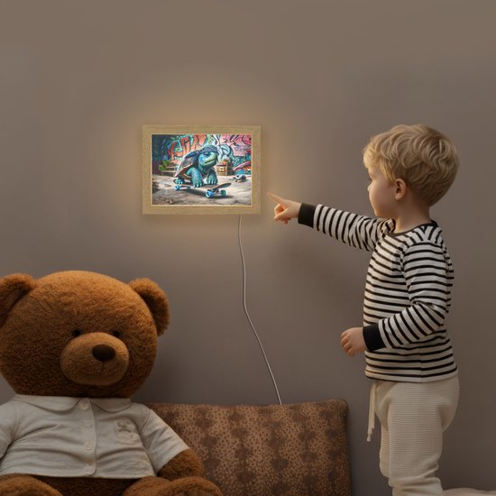 Nachtlampje 20x15 cm - Kinder lampje - Schildpad - Graffiti - Skateboard - Jongens - Tafellamp kinderkamer - Slaapkamer lamp - Bedlamp kinderen - Kinderlampje stopcontact - Wandlamp babykamer - Nachtlampjes van Merkloos — afbeelding 5