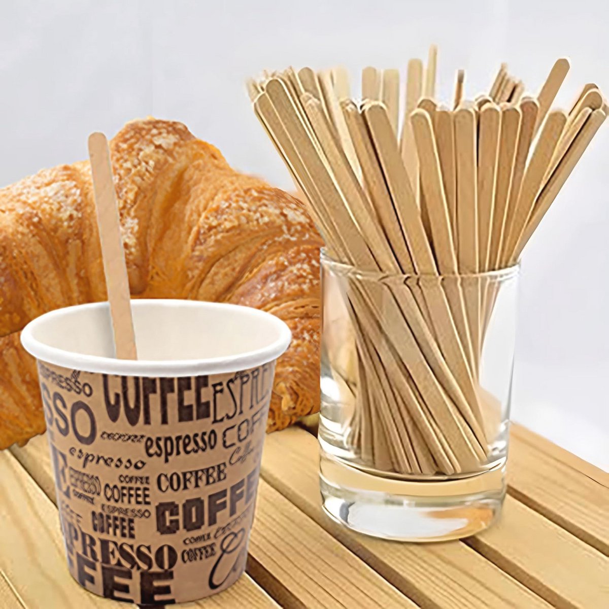 Set van 150 Herbruikbare Papieren Koffiebekers met Houten Schepjes | Ideaal voor Kantoor, Evenementen en Thuis — cadeau in Cadeau-ideeën - foto 2