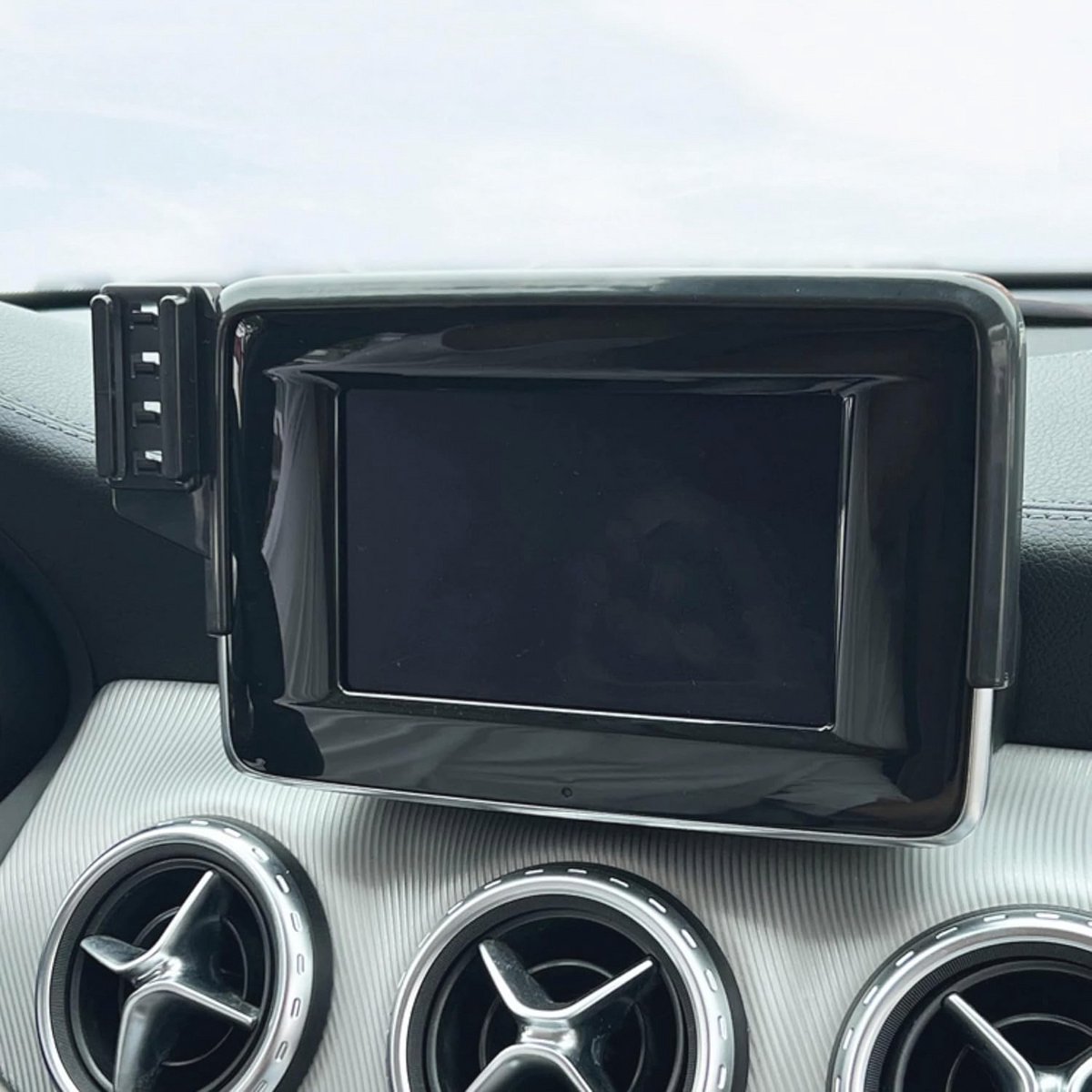 Auto telefoonhouder voor Mercedes Class A en B (2011-2018)