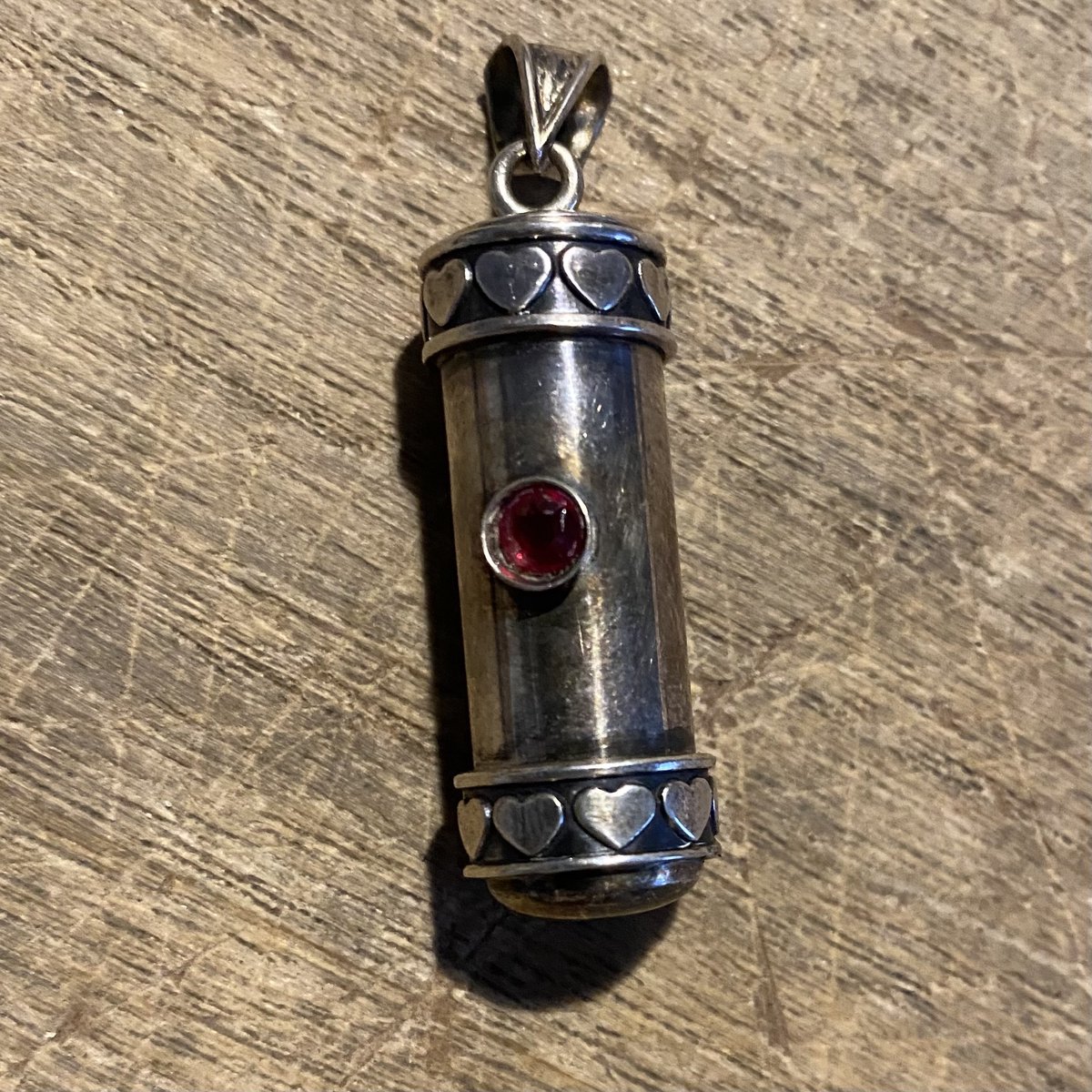 Zilver - Sieraad - Hanger - Ketting - Mantra - Hart -Koker - Zirkonia - Rood - Cadeau - Dierbaar - Uniek