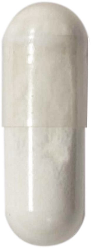 Een enkele witte capsule, op een witte achtergrond.