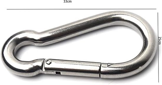 Zilverkleurige karabijnhaak met afmetingen van 33 cm lang en 25 cm breed.