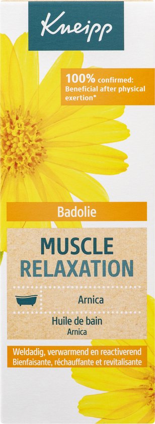 Kneipp Badolie, spierontspanning, met arnica en gele bloemen op de verpakking.