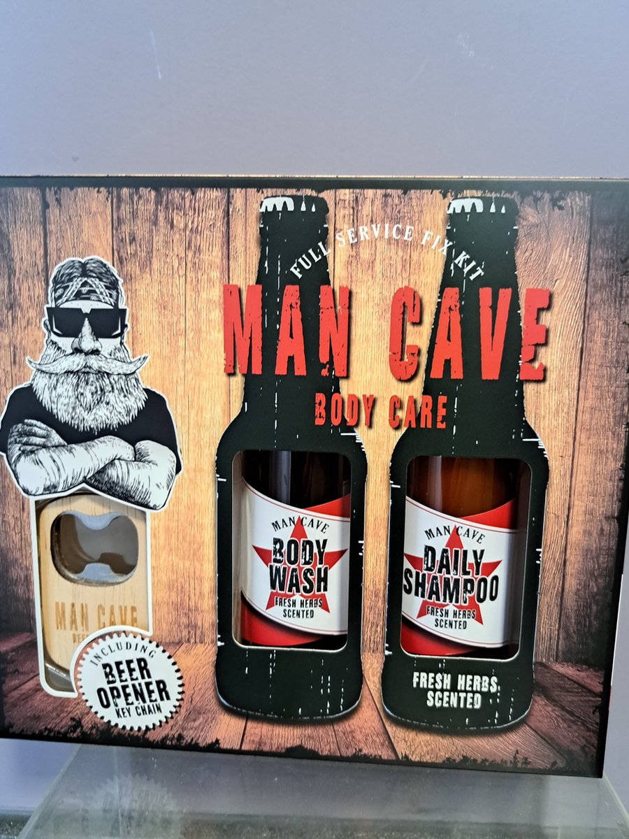 geschenkset mannen - man cave body care - body wash - shampoo - leuk geschenk - grappig - vader dag - kerst - verjaardag