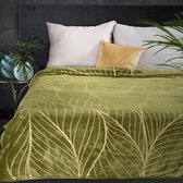 Oneiro’s Luxe Plaid LOTOS olijf groen - 150 x 200 cm - wonen - interieur - slaapkamer - deken – cosy – fleece - sprei
