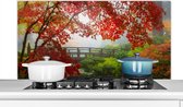 KitchenYeah - Spatscherm keuken - Brug - Japanse esdoorn - Bomen - Natuur - Muurbeschermer - 120x60 cm - Spatscherm - Kookplaat achterwand