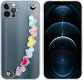 Cadorabo Hoesje geschikt voor Apple iPhone 12 PRO MAX in Transparant met kleurrijke hartjes - Beschermhoes van flexibel TPU silicone Case Cover met polsketting