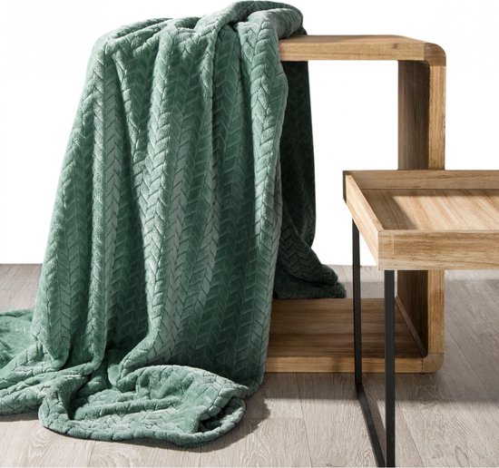 Oneiro's Luxe Plaid CINDY vert - 170 x 210 cm - séjour - intérieur - chambre - couverture - cosy - polaire - couvre-lit