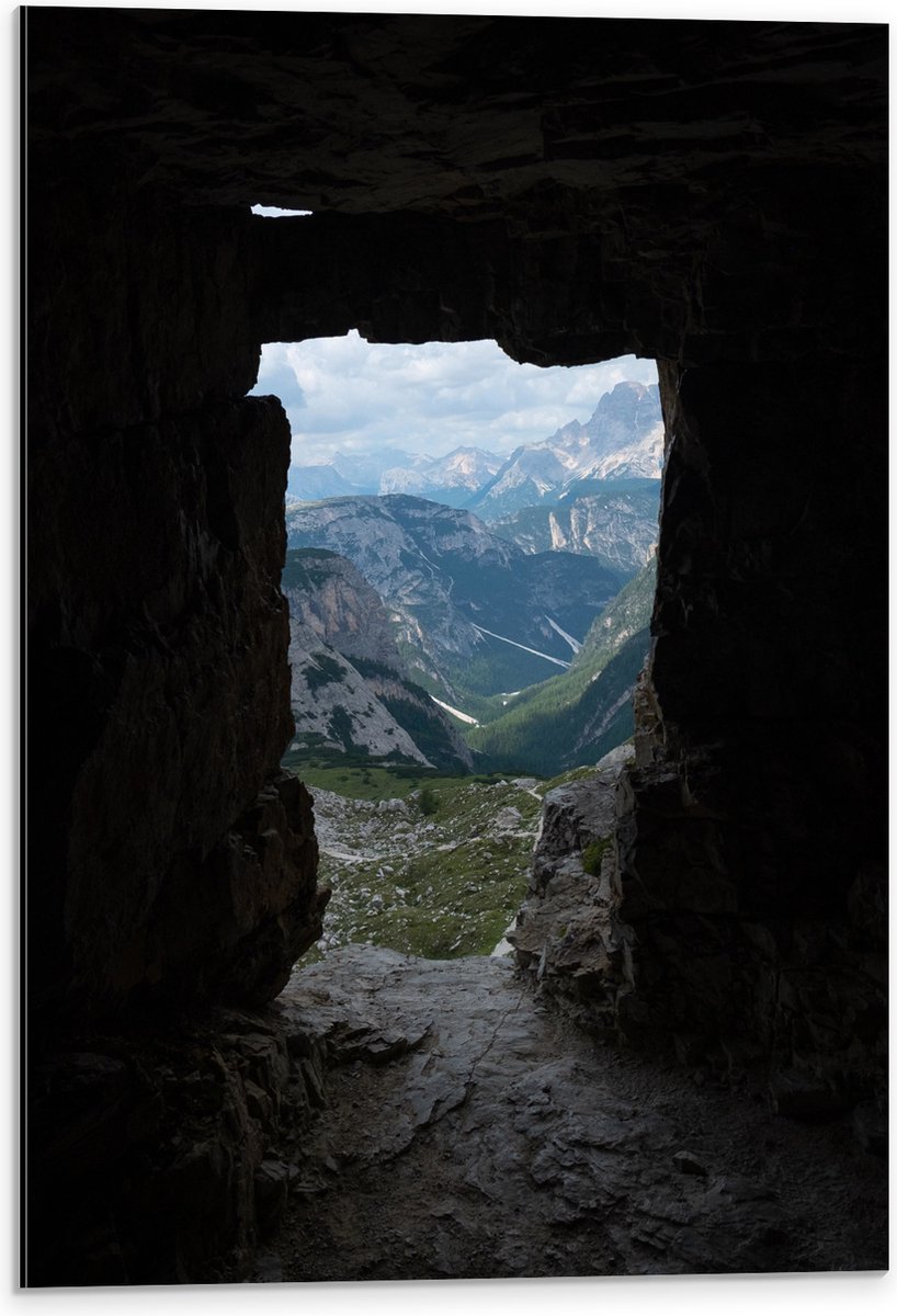 WallClassics - Dibond - Steile Pad in Bergen - 40x60 cm Foto op Aluminium (Met Ophangsysteem)