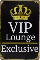 Vip Lounge 2 - Wandbord - Metalen wandbord - Mancave - Mancave decoratie - Tekst bord - Metal sign - Metalen bord - 20 x 30cm - VIP - Uniek - Wandborden - Metalen borden - Decoratie - Bar decoratie -