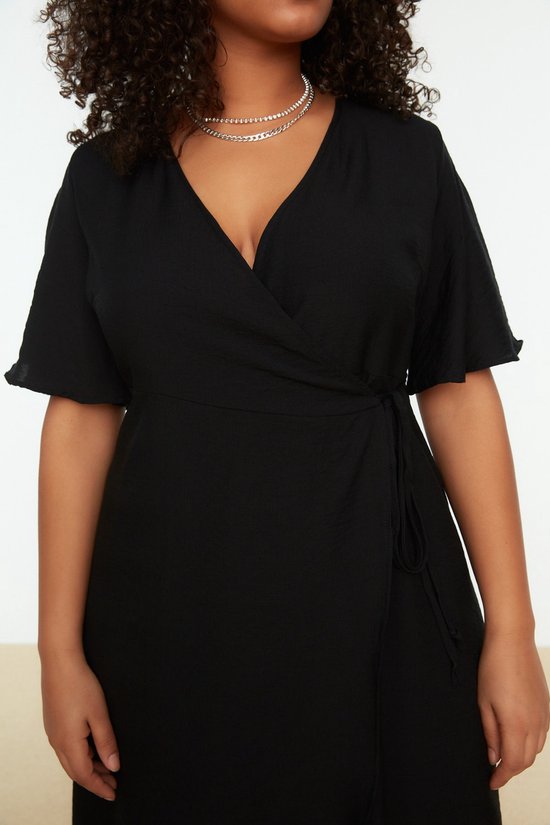 Trendyol Skater Vestito Aderente Donna Plus Size – Tessuto Morbido, Colletto Quadrato, Nero (Taglie Forti) - 4