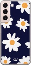 Hoesje geschikt voor Samsung Galaxy S22 - Sweet Daisies - Bloemen - Blauw - Soft Case Telefoonhoesje - TPU Back Cover - Casevibes