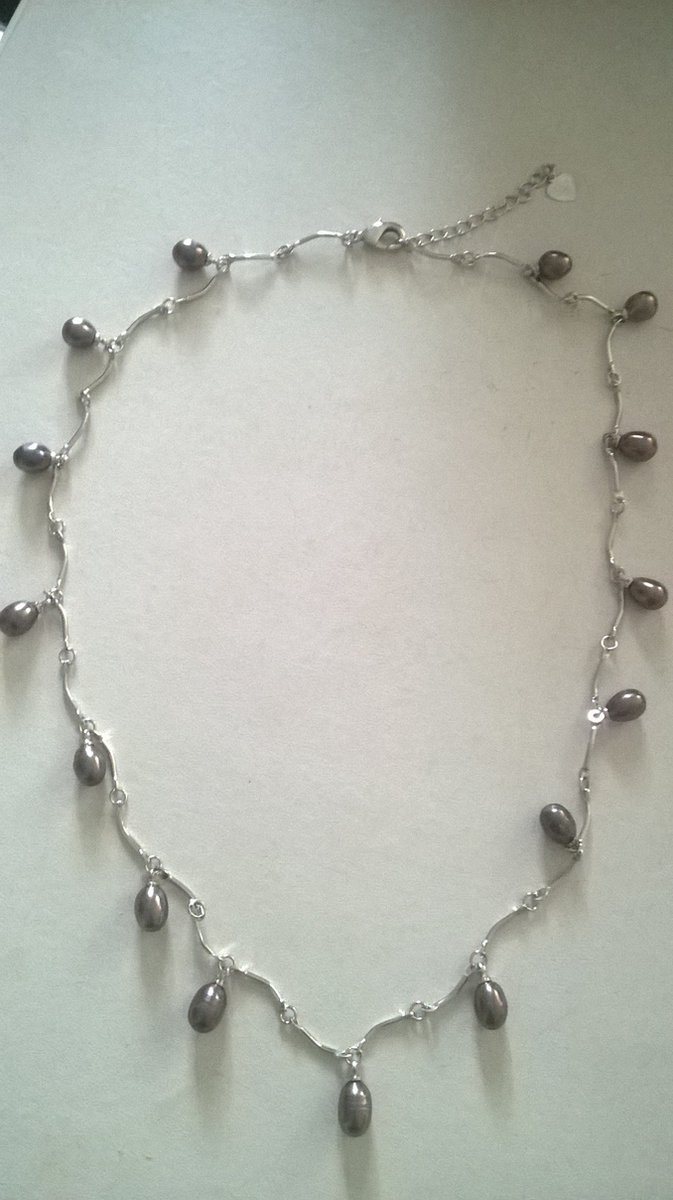 Gemstones-silver-natuursteen ketting halssnoer zoetwaterparels aubergine lengte 46 cm + 4,5 cm parels 0,4 en 0,5 cm