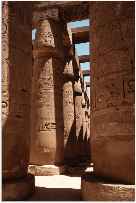 WallClassics - Poster Glanzend – Hypostyle Zaal in Karnak - Egypte - 70x105 cm Foto op Posterpapier met Glanzende Afwerking