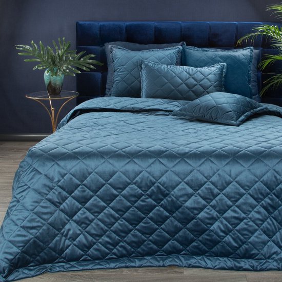 Oneiro’s luxe KRISTIN Type 1 Beddensprei Blauw - 220x240 cm – bedsprei 2 persoons - beige – beddengoed – slaapkamer – spreien – dekens – wonen – slapen