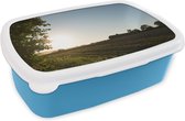 Broodtrommel Blauw - Lunchbox - Brooddoos - Tractor - Boerderij - Zon - 18x12x6 cm - Kinderen - Jongen