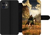 Bookcase Geschikt voor iPhone 12 Pro Max telefoonhoesje - Paard - Ruiter - Natuur - Met vakjes - Wallet case met magneetsluiting