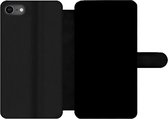 Bookcase Geschikt voor iPhone 7 telefoonhoesje - Zwart - Effen kleur - Met vakjes - Wallet case met magneetsluiting