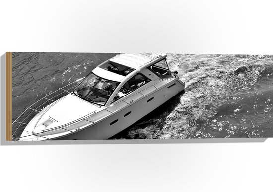 WallClassics - Hout - Speedboot in Zwart Wit - 90x30 cm - 12 mm dik - Foto op Hout (Met Ophangsysteem)
